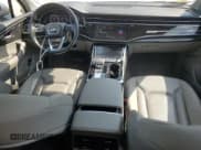 ✅ 2020 Audi Q7 Prestige • VIN: WA1VXAF73LD004899 • Лот: 68987575. Опубликован ранее на Copart с пробегом 55 851 миль. Бесплатный доступ к архиву аукционных продаж из США и подробный отчёт об истории автомобиля на DreamBid. Изображение 8.
