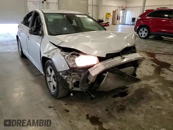 ✅ 2016 Chevrolet Cruze LT • VIN: 1G1PE5SB6G7150328 • Lot: 81119605. Listed on Copart with 139,640 mi. Free auction sales archive from the USA and detailed vehicle history report at DreamBid. Image 13.