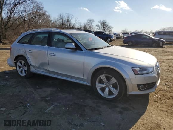 ✅ 2013 Audi allroad A4 Prestige • VIN: WA1VFAFL5DA147968 • Лот: 43003655. Опубликован ранее на Copart с пробегом Не указан. Бесплатный доступ к архиву аукционных продаж из США и подробный отчёт об истории автомобиля на DreamBid. Изображение 4.