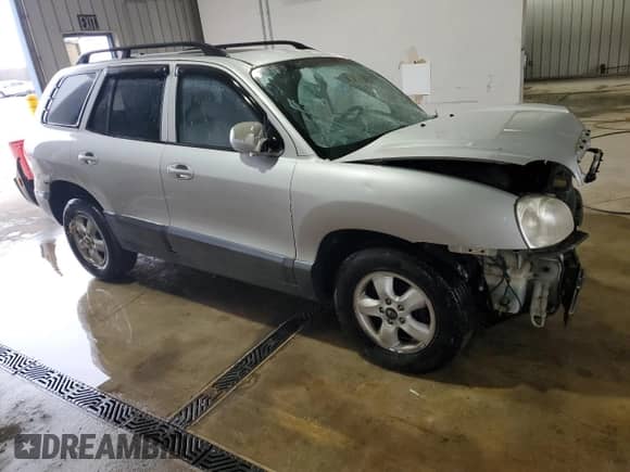 2005 Hyundai Santa Fe GLS с VIN KM8SC73DX5U996555, выставлен на аукционе Copart как лот 44450225 с пробегом 172 506 миль миль и Списание • Salvage title. История ставок и продаж доступна на DreamBid. Изображение 4.