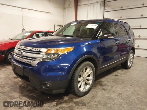 ✅ 2015 Ford Explorer XLT • VIN: 1FM5K8D89FGA55086 • Lot: 41685799. Listed on IAAI with 127,771 mi. Free auction sales archive from the USA and detailed vehicle history report at DreamBid. Image 2.