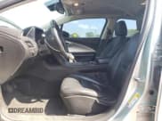 ✅ 2013 Chevrolet Volt • VIN: 1G1RD6E46DU126400 • Lot: 60077474. Wystawiony na Copart z przebiegiem 73 887 mil. Bezpłatny archiwum sprzedaży aukcyjnych z USA i szczegółowy raport historii pojazdu na DreamBid. Zdjęcie 7.