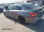 ✅ 2015 Nissan Altima S • VIN: 1N4AL3AP6FN389771 • Лот: 43688488. Опубликован ранее на IAAI с пробегом 181 325 миль. Бесплатный доступ к архиву аукционных продаж из США и подробный отчёт об истории автомобиля на DreamBid. Изображение 3.