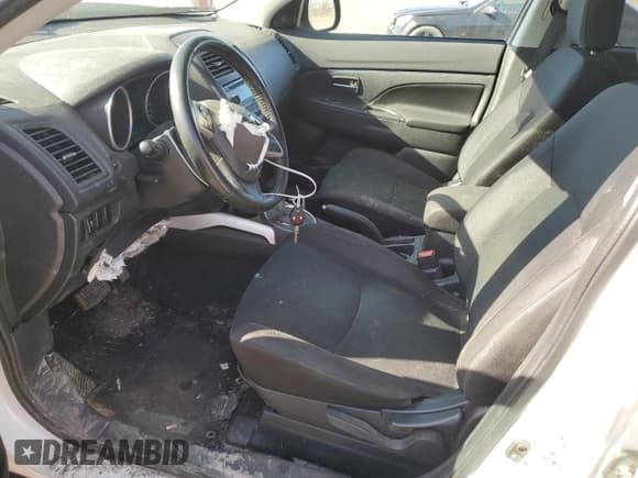 ✅ 2014 Mitsubishi Outlander Sport ES • VIN: 4A4AH3AU0EE606949 • Lot: 55137715. Wystawiony na Copart z przebiegiem 244 176 mil. Bezpłatny archiwum sprzedaży aukcyjnych z USA i szczegółowy raport historii pojazdu na DreamBid. Zdjęcie 7.