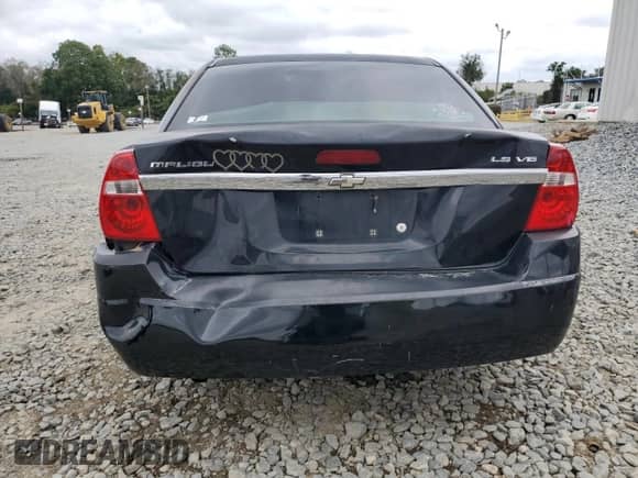 2006 Chevrolet Malibu 1FL с VIN 1G1ZS51866F180988, выставлен на аукционе Copart как лот 83778225 с пробегом 235 656 миль миль и Списание • Salvage title. История ставок и продаж доступна на DreamBid. Изображение 6.