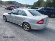 ✅ 2006 Mercedes-Benz C 230 Sport • VIN: WDBRF52H26F751918 • Lot: 43149750. Listed on IAAI with 227,024 mi. Free auction sales archive from the USA and detailed vehicle history report at DreamBid. Image 3.