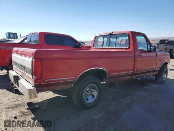 ✅ 1992 Ford F-150 • VIN: 2FTEF15H0NCB08045 • Lot: 81502744. Listed on Copart with 139,412 mi. Free auction sales archive from the USA and detailed vehicle history report at DreamBid. Image 3.