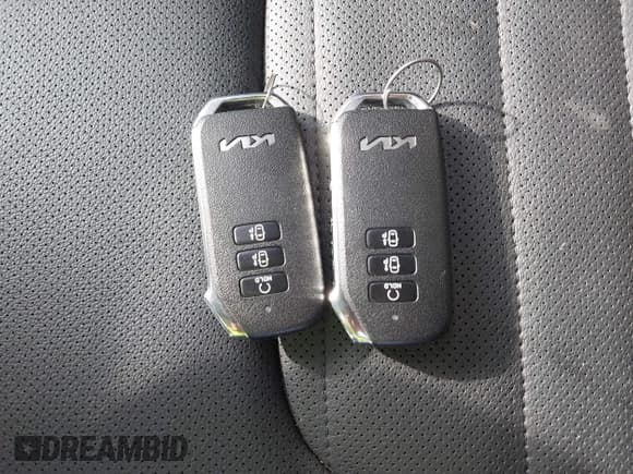 ✅ 2025 Kia Sportage SX-Prestige • VIN: KNDPXCDG9S7221402 • Lot: 43168903. Listed on IAAI with 6,843 mi. Free auction sales archive from the USA and detailed vehicle history report at DreamBid. Image 11.