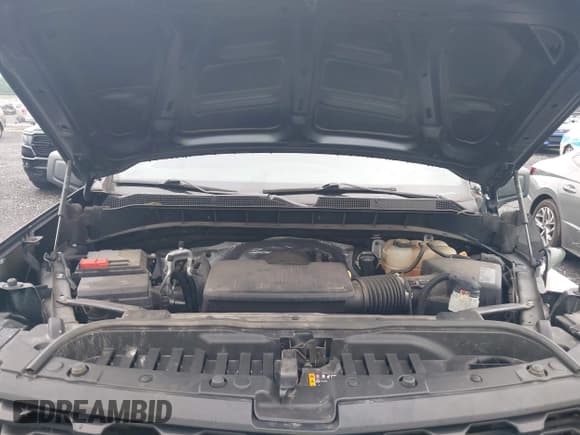 ✅ 2019 Chevrolet Silverado 1500 Work Truck • VIN: 3GCNWAEH5KG175450 • Lot: 42705010. Wystawiony na IAAI z przebiegiem 49 329 mil. Bezpłatny archiwum sprzedaży aukcyjnych z USA i szczegółowy raport historii pojazdu na DreamBid. Zdjęcie 10.