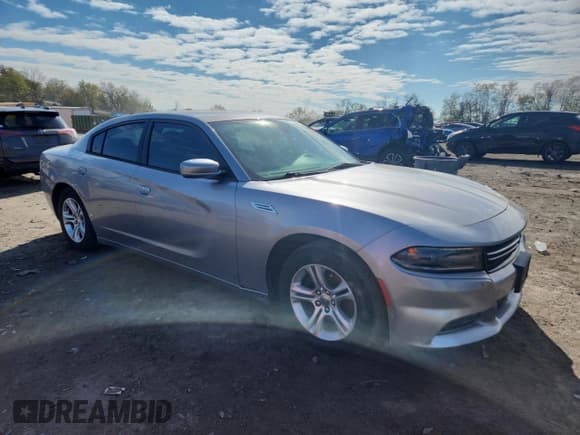 ✅ 2015 Dodge Charger SE • VIN: 2C3CDXBG7FH812909 • Лот: 91046525. Опубликован ранее на Copart с пробегом 78 434 миль. Бесплатный доступ к архиву аукционных продаж из США и подробный отчёт об истории автомобиля на DreamBid. Изображение 4.