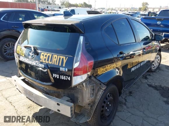 ✅ 2016 Toyota Prius One • VIN: JTDKDTB31G1122649 • Lot: 42815934. Listed on IAAI with 153,932 mi. Free auction sales archive from the USA and detailed vehicle history report at DreamBid. Image 4.