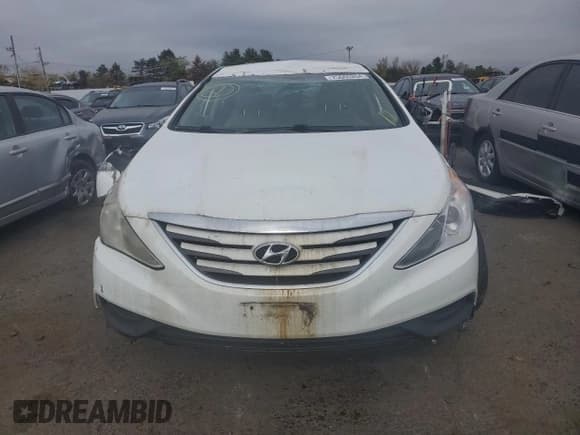 ✅ 2014 Hyundai Sonata GLS • VIN: 5NPEB4AC0EH868879 • Lot: 75665204. Listed on Copart with 118,398 mi. Free auction sales archive from the USA and detailed vehicle history report at DreamBid. Image 5.