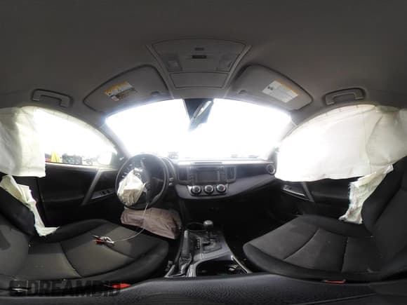 ✅ 2017 Toyota RAV4 LE • VIN: JTMZFREV4HJ123708 • Lot: 41691570. Wystawiony na IAAI z przebiegiem 150 489 mil. Bezpłatny archiwum sprzedaży aukcyjnych z USA i szczegółowy raport historii pojazdu na DreamBid. Zdjęcie 18.