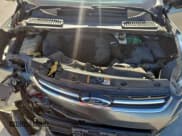 ✅ 2015 Ford Escape Titanium • VIN: 1FMCU0J98FUC32373 • Lot: 94688845. Wystawiony na Copart z przebiegiem 154 096 mil. Bezpłatny archiwum sprzedaży aukcyjnych z USA i szczegółowy raport historii pojazdu na DreamBid. Zdjęcie 12.