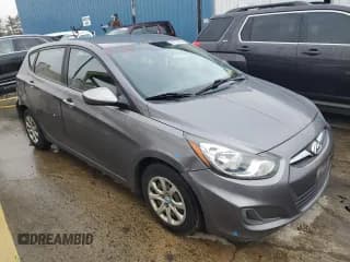 ✅ 2013 Hyundai Accent GS • VIN: KMHCT5AE5DU138039 • Лот: 81770414. Опубликован ранее на Copart с пробегом 170 510 миль. Бесплатный доступ к архиву аукционных продаж из США и подробный отчёт об истории автомобиля на DreamBid. Изображение 4.