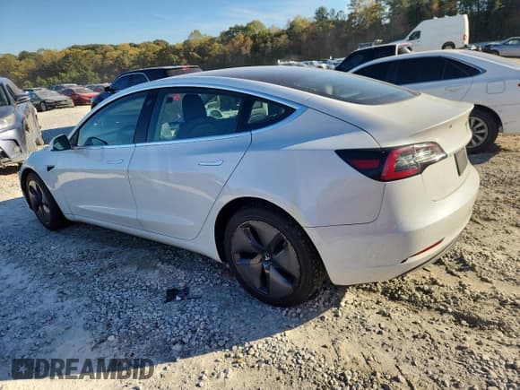 ✅ 2020 Tesla Model 3 Long Range • VIN: 5YJ3E1EB4LF629037 • Лот: 90691265. Опубликован ранее на Copart с пробегом 35 018 миль. Бесплатный доступ к архиву аукционных продаж из США и подробный отчёт об истории автомобиля на DreamBid. Изображение 2.