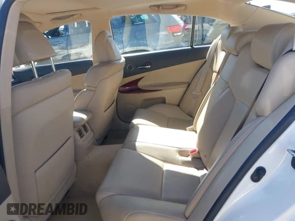 ✅ 2006 Lexus GS 300 • VIN: JTHBH96S965029960 • Lot: 43144294. Listed on IAAI with 127,078 mi. Free auction sales archive from the USA and detailed vehicle history report at DreamBid. Image 8.