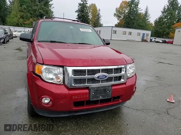 ✅ 2012 Ford Escape XLT • VIN: 1FMCU0DG3CKB71726 • Lot: 90856935. Wystawiony na Copart z przebiegiem 107 407 mil. Bezpłatny archiwum sprzedaży aukcyjnych z USA i szczegółowy raport historii pojazdu na DreamBid. Zdjęcie 14.