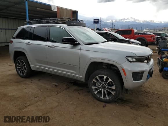 ✅ 2022 Jeep Grand Cherokee Overland • VIN: 1C4RJYD69N8739894 • Lot: 52593274. Listed on Copart with 25,309 mi. Free auction sales archive from the USA and detailed vehicle history report at DreamBid. Image 4.
