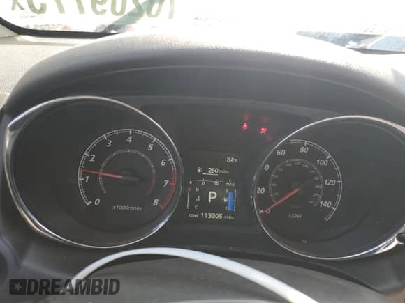 2018 Mitsubishi Outlander SE with VIN JA4AP3AW2JZ032783, listed as a Copart auction lot 70209775 with 113,305 mi miles and Salvage title. Bid and sale history available at DreamBid. Image 9.