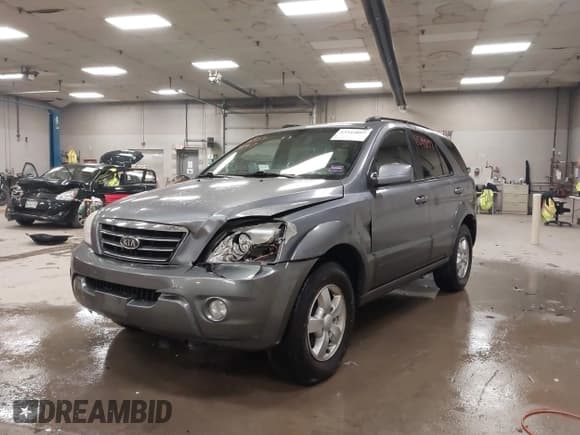 ✅ 2008 Kia Sorento EX • VIN: KNDJC736785763541 • Lot: 43544897. Listed on IAAI with 147,039 mi. Free auction sales archive from the USA and detailed vehicle history report at DreamBid. Image 17.