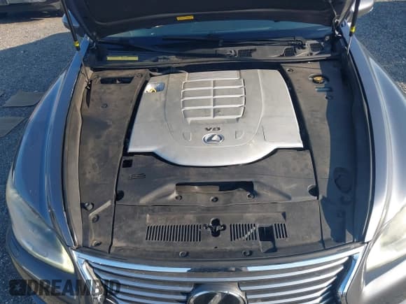 ✅ 2013 Lexus LS 460 • VIN: JTHCL5EFXD5017779 • Лот: 43212278. Опубликован ранее на IAAI с пробегом 127 056 миль. Бесплатный доступ к архиву аукционных продаж из США и подробный отчёт об истории автомобиля на DreamBid. Изображение 10.