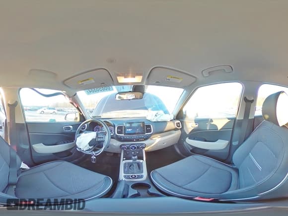 ✅ 2021 Hyundai Venue Denim • VIN: KMHRC8A30MU120607 • Lot: 86898884. Listed on Copart with 28,681 mi. Free auction sales archive from the USA and detailed vehicle history report at DreamBid. Image 13.