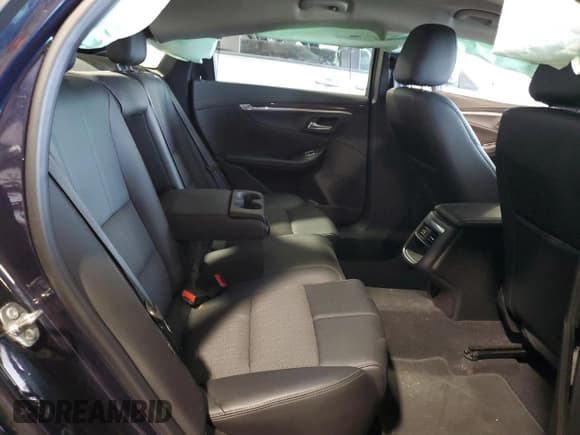 ✅ 2018 Chevrolet Impala LT • VIN: 2G1105SA4J9175665 • Лот: 69072554. Опубликован ранее на Copart с пробегом 71 439 миль. Бесплатный доступ к архиву аукционных продаж из США и подробный отчёт об истории автомобиля на DreamBid. Изображение 10.