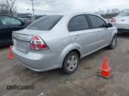 ✅ 2011 Chevrolet Aveo 1LT • VIN: KL1TD5DE8BB131406 • Lot: 41843140. Wystawiony na IAAI z przebiegiem 74 012 mil. Bezpłatny archiwum sprzedaży aukcyjnych z USA i szczegółowy raport historii pojazdu na DreamBid. Zdjęcie 4.