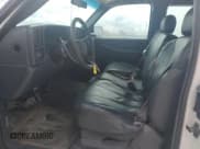 ✅ 2002 GMC Sierra 1500 SLE • VIN: 1GTEC19V22E206525 • Lot: 45878485. Listed on Copart with 198,532 mi. Free auction sales archive from the USA and detailed vehicle history report at DreamBid. Image 7.