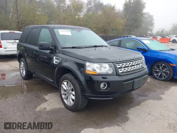 ✅ 2013 Land Rover LR2 • VIN: SALFR2BG3DH357436 • Lot: 43587328. Wystawiony na IAAI z przebiegiem 141 679 mil. Bezpłatny archiwum sprzedaży aukcyjnych z USA i szczegółowy raport historii pojazdu na DreamBid. Zdjęcie 1.