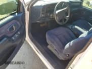 ✅ 1997 Chevrolet Silverado 1500 • VIN: 1GCEC19R1VE106844 • Lot: 89563545. Listed on Copart with 176,752 mi. Free auction sales archive from the USA and detailed vehicle history report at DreamBid. Image 8.