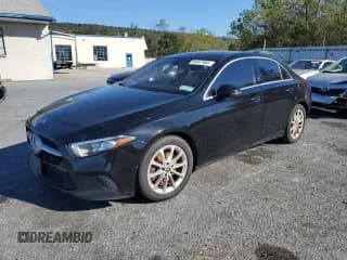 ✅ 2019 Mercedes-Benz A 220 • VIN: WDD3G4EB6KW036159 • Лот: 84817965. Опубликован ранее на Copart с пробегом 98 652 миль. Бесплатный доступ к архиву аукционных продаж из США и подробный отчёт об истории автомобиля на DreamBid. Изображение 1.