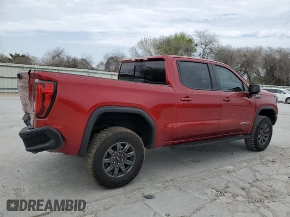 ✅ 2024 GMC Sierra 1500 AT4X • VIN: 3GTUUFEL9RG395171 • Лот: 48070035. Опубликован ранее на Copart с пробегом 6 127 миль. Бесплатный доступ к архиву аукционных продаж из США и подробный отчёт об истории автомобиля на DreamBid. Изображение 3.