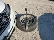 ✅ 2018 Land Rover Range Rover Velar S • VIN: SALYB2RVXJA753188 • Lot: 84347685. Wystawiony na Copart z przebiegiem 91 380 mil. Bezpłatny archiwum sprzedaży aukcyjnych z USA i szczegółowy raport historii pojazdu na DreamBid. Zdjęcie 13.