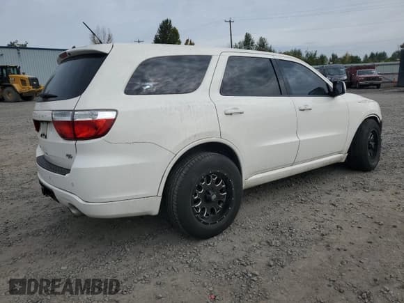 ✅ 2011 Dodge Durango R/T • VIN: 1D4SE6GT3BC682843 • Lot: 85880745. Wystawiony na Copart z przebiegiem 171 254 mil. Bezpłatny archiwum sprzedaży aukcyjnych z USA i szczegółowy raport historii pojazdu na DreamBid. Zdjęcie 3.