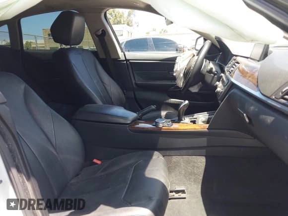 ✅ 2015 BMW 4 Series 428i • VIN: WBA4A9C57FGL86701 • Lot: 42831969. Listed on IAAI with 109,991 mi. Free auction sales archive from the USA and detailed vehicle history report at DreamBid. Image 5.