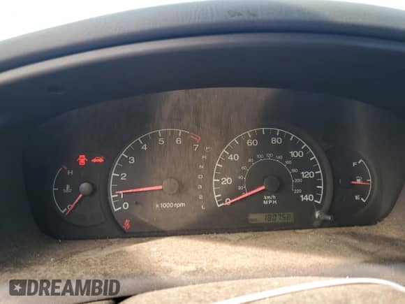2001 Hyundai Elantra GLS с VIN KMHDN45D11U212224, выставлен на аукционе Copart как лот 77389324 с пробегом 180 758 миль миль и Списание • Salvage title. История ставок и продаж доступна на DreamBid. Изображение 9.