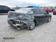 ✅ 2018 Toyota Camry LE • VIN: 4T1B11HK9JU612608 • Lot: 43454329. Wystawiony na IAAI z przebiegiem 126 692 mil. Bezpłatny archiwum sprzedaży aukcyjnych z USA i szczegółowy raport historii pojazdu na DreamBid. Zdjęcie 4.