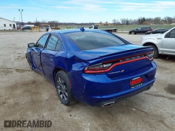 ✅ 2018 Dodge Charger GT • VIN: 2C3CDXJG7JH337952 • Lot: 41869954. Wystawiony na IAAI z przebiegiem 110 547 mil. Bezpłatny archiwum sprzedaży aukcyjnych z USA i szczegółowy raport historii pojazdu na DreamBid. Zdjęcie 3.