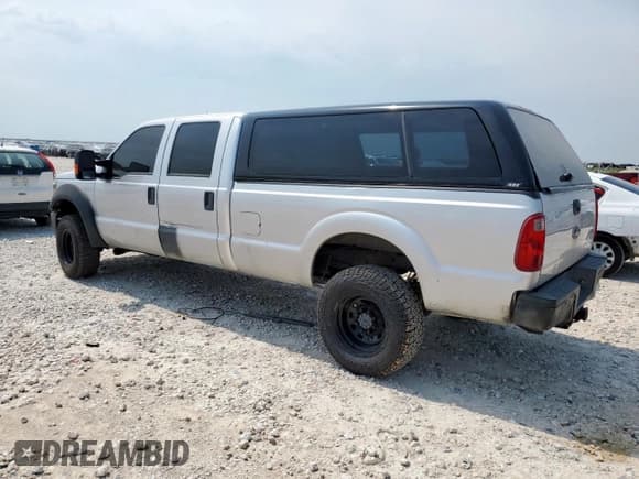 ✅ 2015 Ford F-250 Lariat • VIN: 1FT7W2BT5FEB60435 • Lot: 57226935. Listed on Copart with 284,521 mi. Free auction sales archive from the USA and detailed vehicle history report at DreamBid. Image 2.