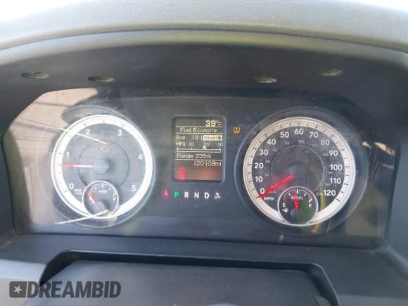 ✅ 2013 Ram 2500 Tradesman • VIN: 3C6UR5HL0DG528326 • Lot: 43829782. Wystawiony na IAAI z przebiegiem 120 109 mil. Bezpłatny archiwum sprzedaży aukcyjnych z USA i szczegółowy raport historii pojazdu na DreamBid. Zdjęcie 7.