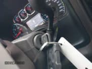 ✅ 2015 Chevrolet Silverado 2500HD LT • VIN: 1GC1KVEGXFF133842 • Lot: 41572202. Wystawiony na IAAI z przebiegiem 266 016 mil. Bezpłatny archiwum sprzedaży aukcyjnych z USA i szczegółowy raport historii pojazdu na DreamBid. Zdjęcie 11.