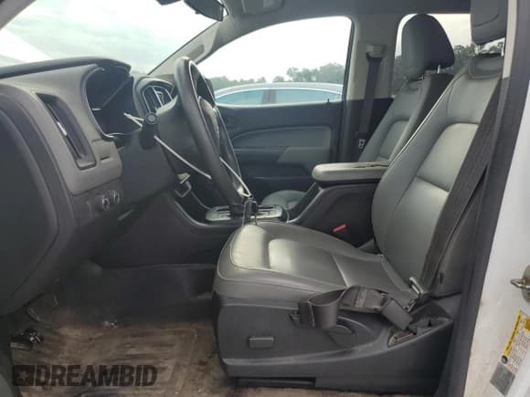 ✅ 2015 Chevrolet Colorado 4WD WT • VIN: 1GCGTAE31F1239851 • Лот: 70732365. Опубликован ранее на Copart с пробегом 211 470 миль. Бесплатный доступ к архиву аукционных продаж из США и подробный отчёт об истории автомобиля на DreamBid. Изображение 7.