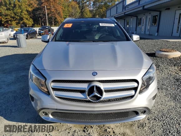 ✅ 2016 Mercedes-Benz GLA 250 • VIN: WDCTG4GB1GJ227543 • Lot: 85425355. Listed on Copart with 92,151 mi. Free auction sales archive from the USA and detailed vehicle history report at DreamBid. Image 5.