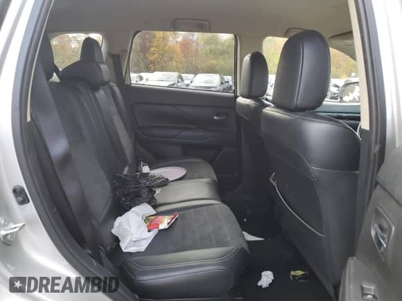 2019 Mitsubishi Outlander SE with VIN JA4AD3A34KZ046684, listed as a Copart auction lot 86887245 with 149,737 mi miles and Clean title. Bid and sale history available at DreamBid. Image 11.