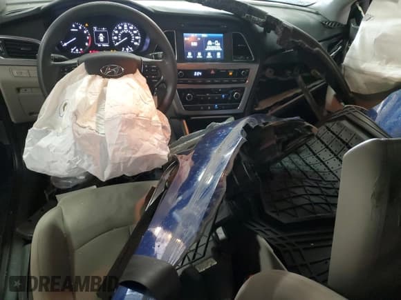 ✅ 2016 Hyundai Sonata SE • VIN: 5NPE24AF8GH380745 • Lot: 85580195. Wystawiony na Copart z przebiegiem 170 414 mil. Bezpłatny archiwum sprzedaży aukcyjnych z USA i szczegółowy raport historii pojazdu na DreamBid. Zdjęcie 8.