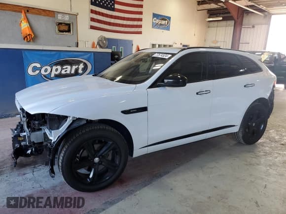 ✅ 2020 Jaguar F-Pace 25t R-Sport • VIN: SADCL2FX2LA662749 • Лот: 77574524. Опубликован ранее на Copart с пробегом 50 011 миль. Бесплатный доступ к архиву аукционных продаж из США и подробный отчёт об истории автомобиля на DreamBid. Изображение 1.