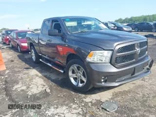 ✅ 2017 Ram 1500 Express • VIN: 1C6RR6FG2HS662917 • Lot: 42468727. Wystawiony na IAAI z przebiegiem 197 348 mil. Bezpłatny archiwum sprzedaży aukcyjnych z USA i szczegółowy raport historii pojazdu na DreamBid. Zdjęcie 1.