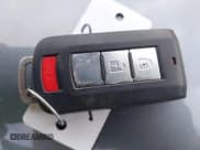 ✅ 2017 Mitsubishi Outlander SE • VIN: JA4AR3AWXHZ022278 • Lot: 41588905. Wystawiony na IAAI z przebiegiem 95 674 mil. Bezpłatny archiwum sprzedaży aukcyjnych z USA i szczegółowy raport historii pojazdu na DreamBid. Zdjęcie 11.